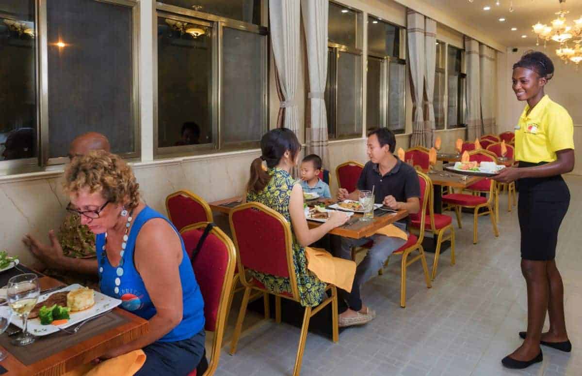 imagens de restaurante vista rio hotel riverside parchal